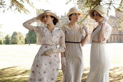 Jessica Brown-Findlay as Sybil Crawley, Michelle Dockery as Mary Crawley and Laura Carmichael as Edith Crawley in Downton Abbey (2010)