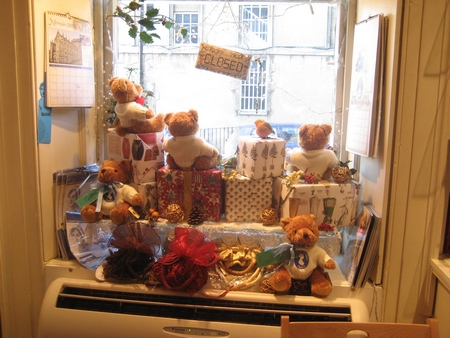 The Jane Austen Centre Gift Shopp Holiday Teddy Bear Display (2008)